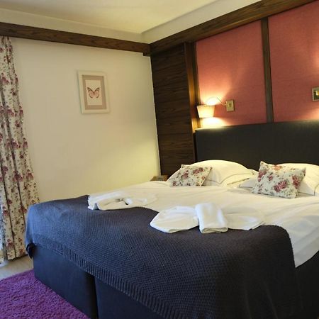 Hotel-Restaurant Zum Hirschhaus Inklusiv Chiemgaukarte Ruhpolding Ngoại thất bức ảnh