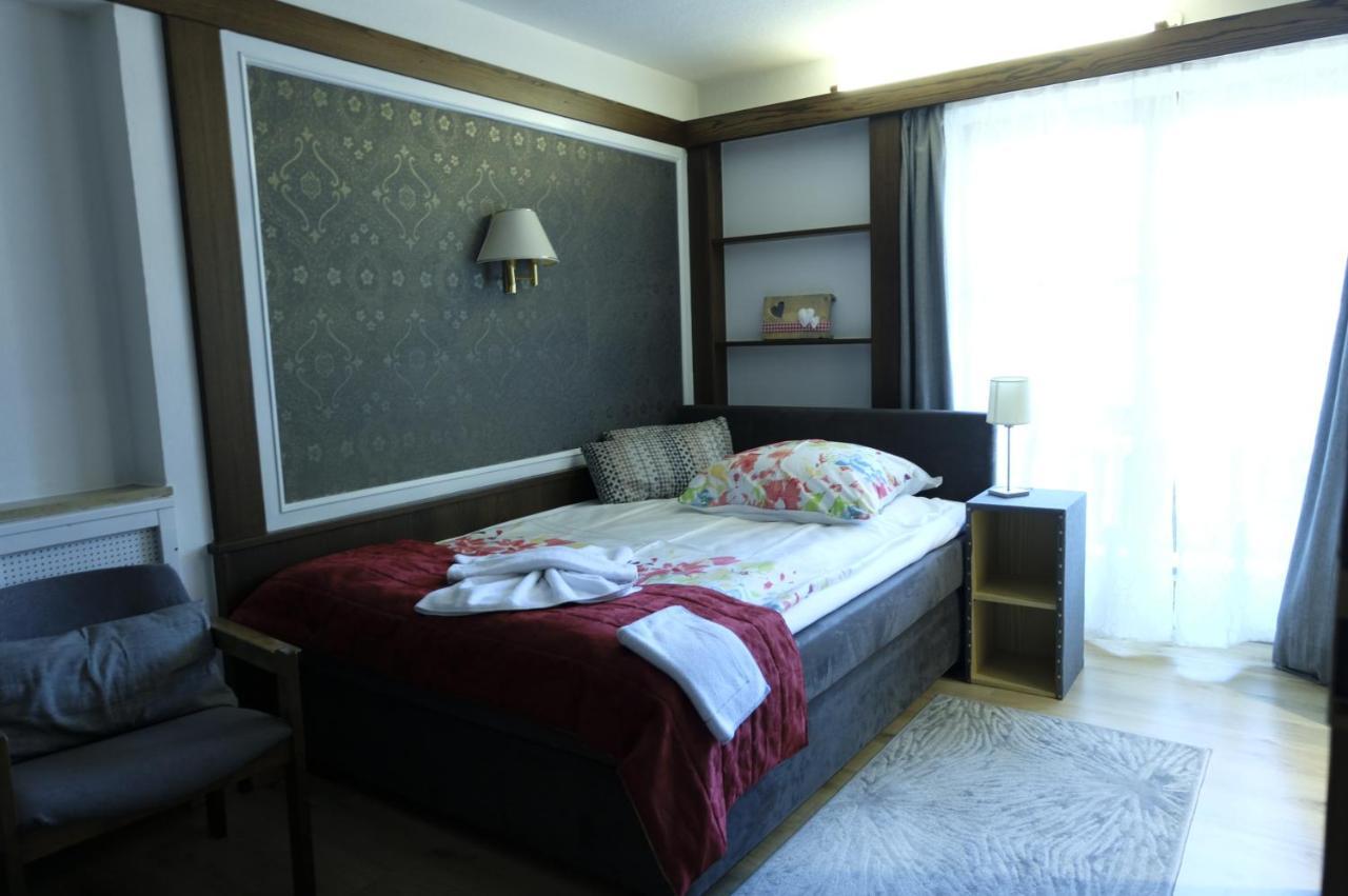 Hotel-Restaurant Zum Hirschhaus Inklusiv Chiemgaukarte Ruhpolding Ngoại thất bức ảnh